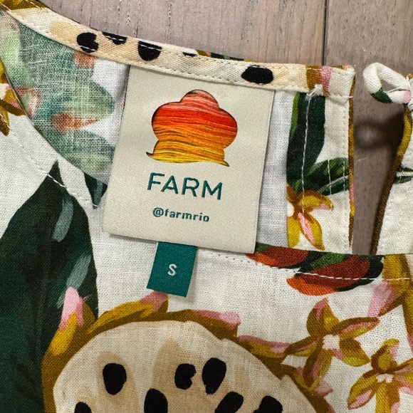 FARM Rio Multicolor Floral Top - Picture 2 of 3